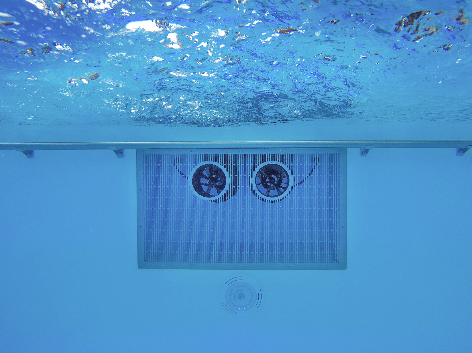 Turbinen-Gegenstromanlage HydroStar von Binder für Pools und Schwimmbecken bieten das ideale Schwimmerlebnis.